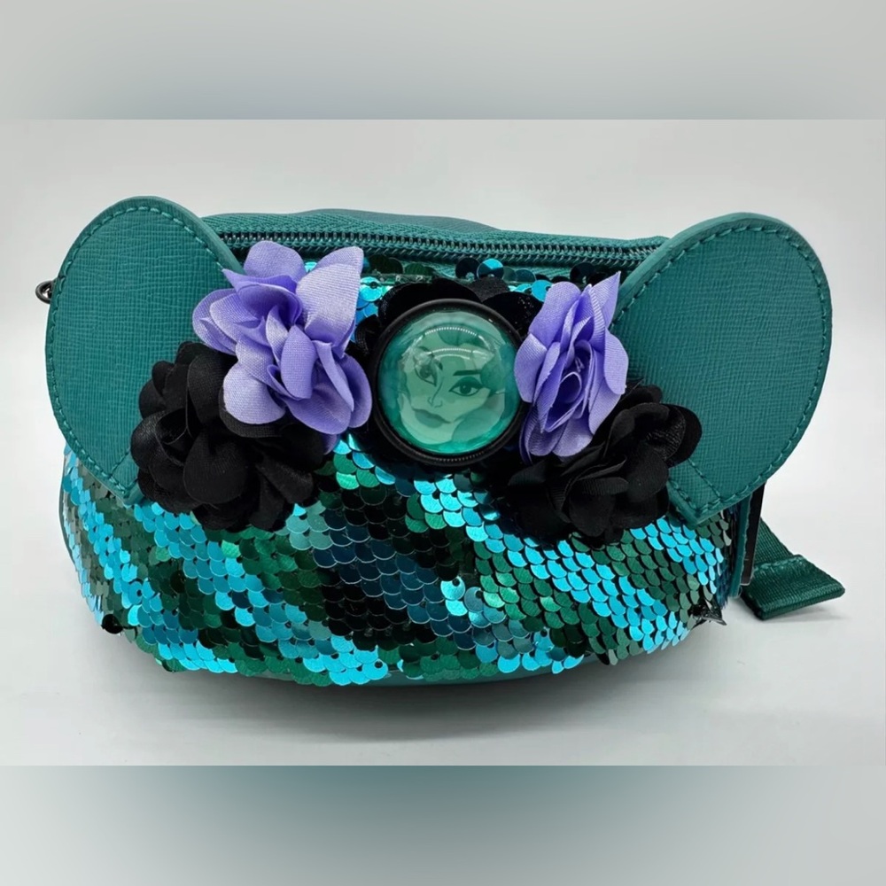 Disney Parks Loungefly Haunted Mansion Madame Leota Hip Pack Fanny Belt Bag 2020